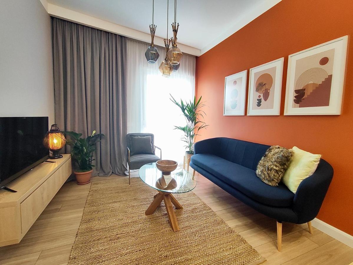 Apartamento Modern Style 2Br-Apt - 10Min To Skanderbeg Square Tirana Exterior foto